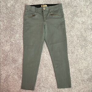 Democracy Green Skinny Pants with Zipper Pockets Size10